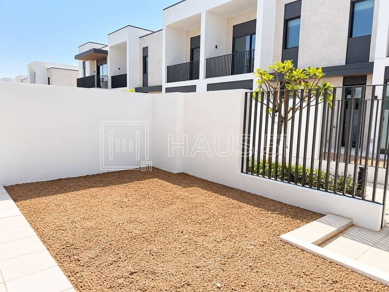 18 Arabian ranches 3 -May Unit 54 - 3 BR -14. jpg