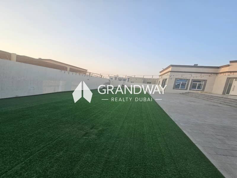 16 Big Villa | Elegant Living | Spacious Outdoor Area — photo 16