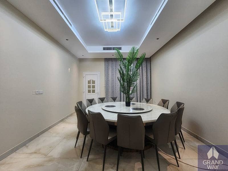 11 Luxury Villa I Dedicated Service Block I Large Plo — photo 11