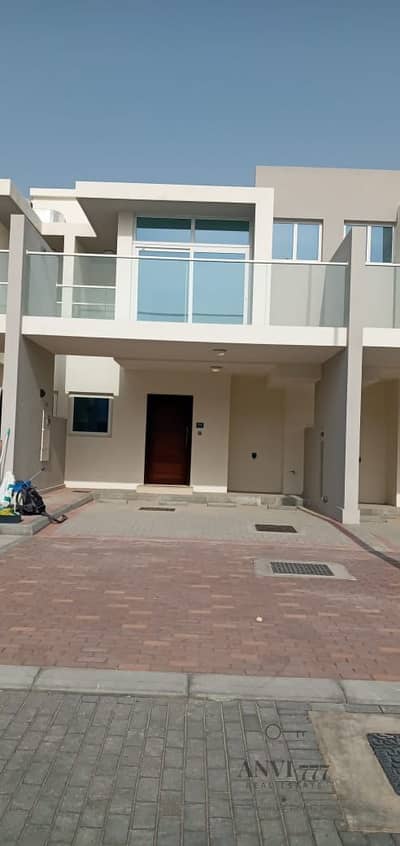 3 Bedroom Villa for Rent in DAMAC Hills 2 (Akoya by DAMAC), Dubai - 1. jpeg 3 Bedroom Villa for Rent in DAMAC Hills 2 (Akoya by DAMAC), Dubai - 1. jpeg
