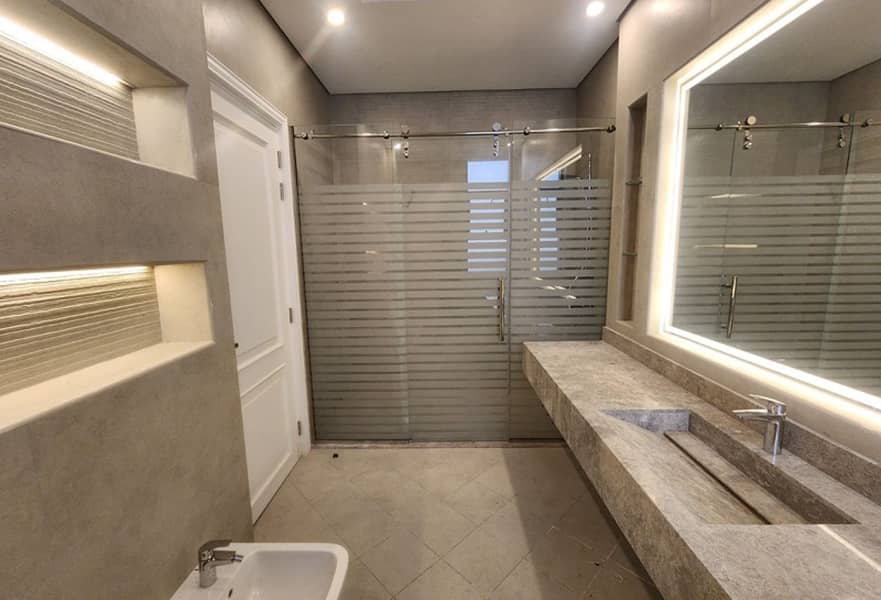 8 Spacious 5BR Villa | Al Khawaneej I Family Living — photo 8