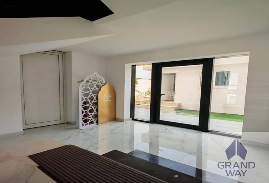 3 4BR Spacious Villa I Near to Petrol Station — photo 3