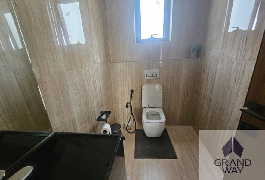 9 4BR Spacious Villa I Near to Petrol Station — photo 9