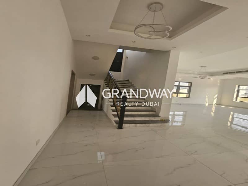 18 Grand Villa | Premium Home | Generous Space — photo 18