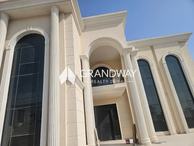 18 Luxury Villa | Large Plot | Private Garden — photo 18