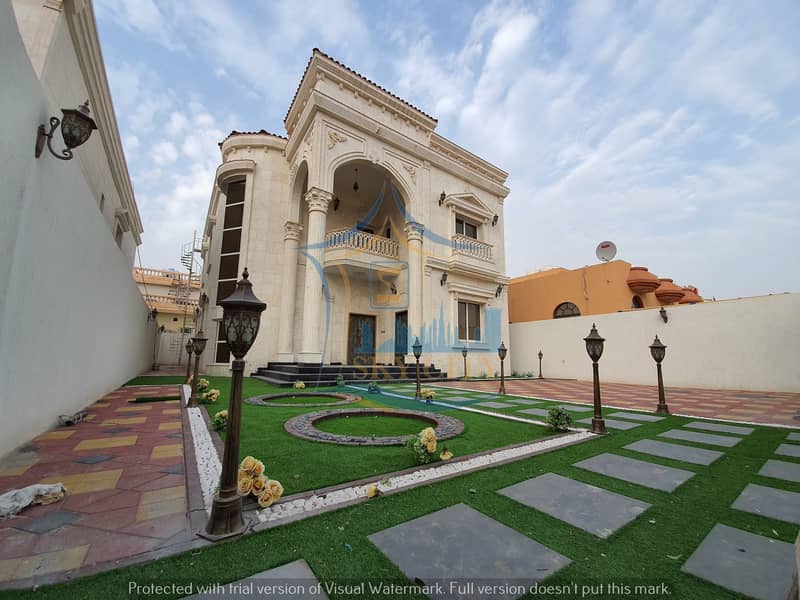Villa stone finishing super deluxe angle directly opposite the mosque excellent location two minutes from Sheikh Ammar Street