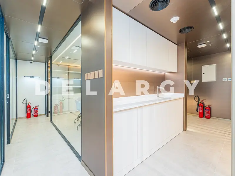 Luxury Fit-Out | Grade A | Lake View