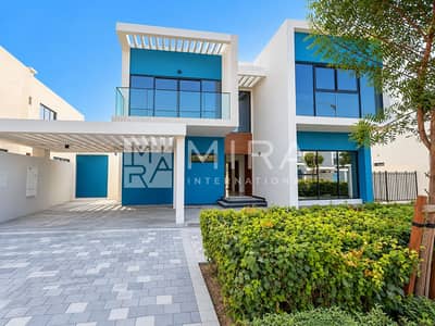 Villa de 6 chambres à à louer à DAMAC Lagoons, Dubai - Modern Teal-Accented Luxury Villa-1
