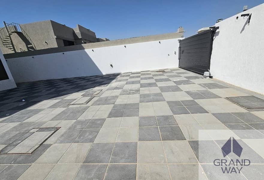 7 Well-Maintained 4BR Villa | Spacious I Great Value — photo 7