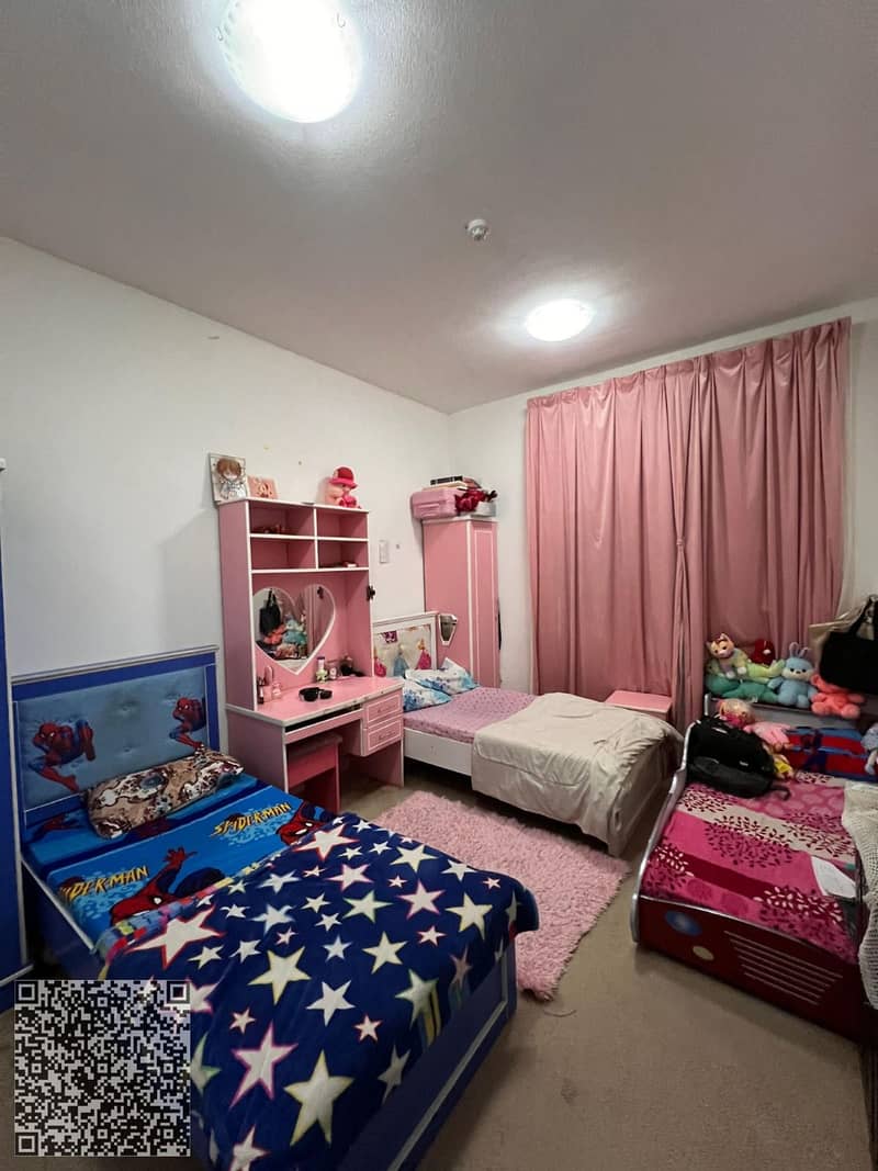 2 96fe10e0-6d0d-4102-bfa2-a81a45b05756. jpg