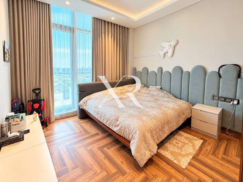 5 Cozy Modern Child-Friendly Bedroom. png