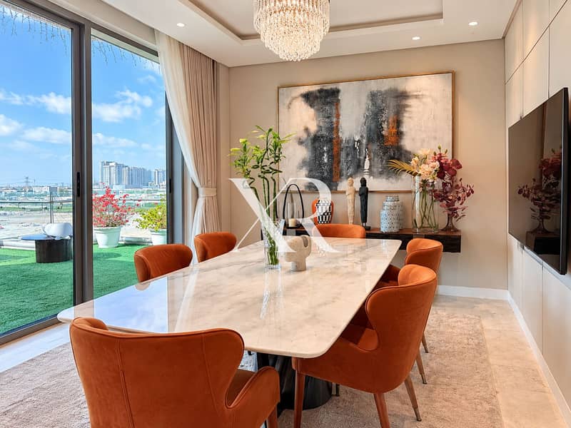 9 Luxurious Marble Dining Room with City Views. png