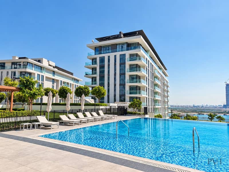 21 Luxury Resort Poolside Panorama. jpeg