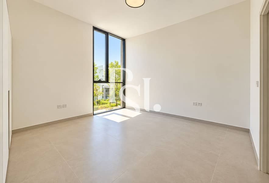 7 Sunlit Minimalist Bedroom Interior. png