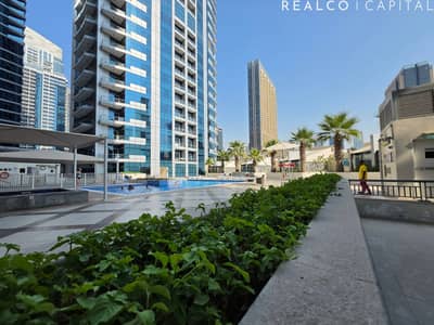 2 Bedroom Flat for Rent in Dubai Marina, Dubai - CORNER UNIT | POOL VIEW | TERRACE 2 Bedroom Flat for Rent in Dubai Marina, Dubai - CORNER UNIT | POOL VIEW | TERRACE