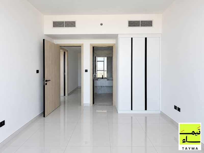 11 Al Tay Gate - Unit 508 - 2BR - 11 - Bedroom Wardrobe View 02. png