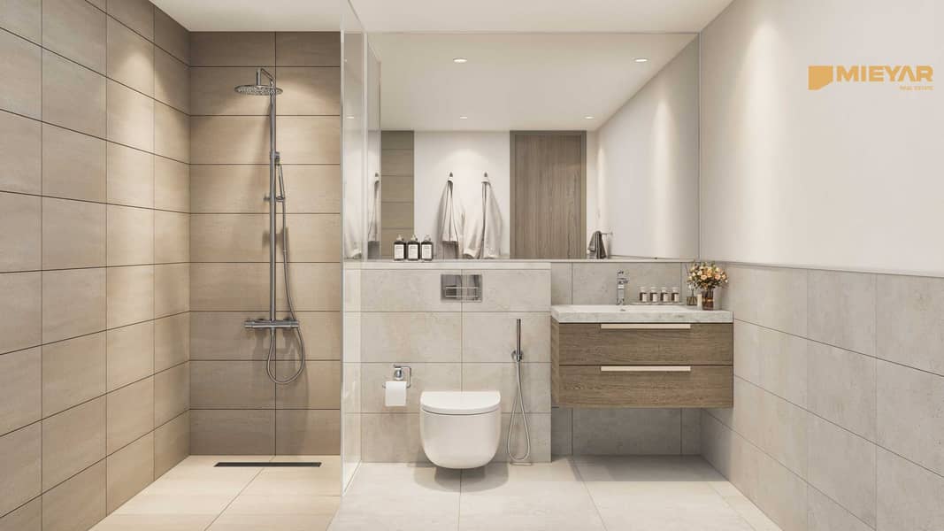5 Bathroom. jpg