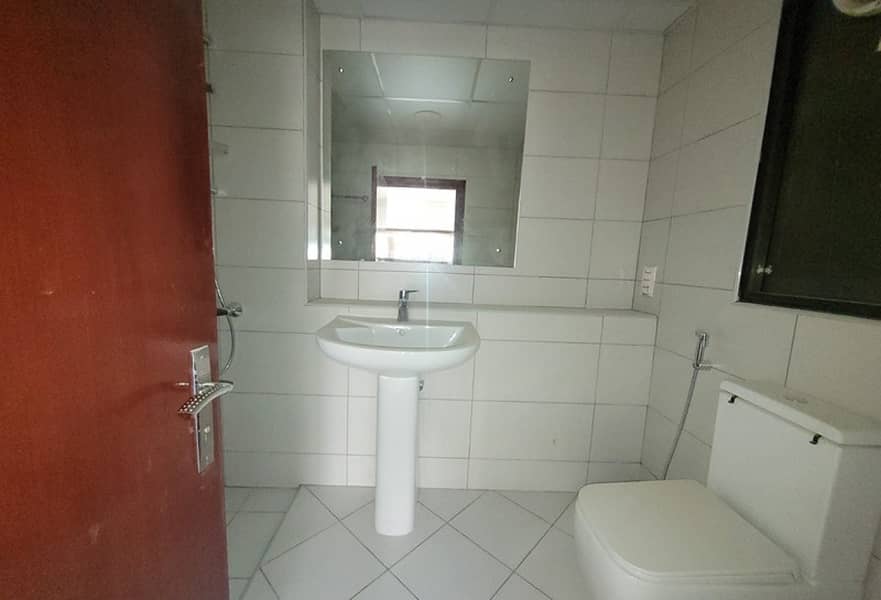 6 Elegant 3BR | Prime Location | Zabeel View — photo 6