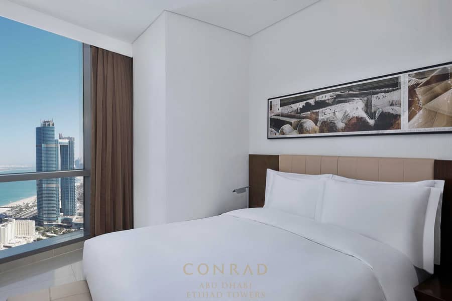 4 4.111 sqm Two Bedroom Apartment - Queen bedroom. jpg