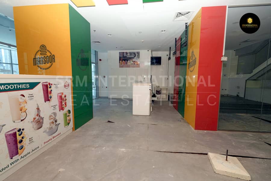 4 SRM01639 copy. jpg