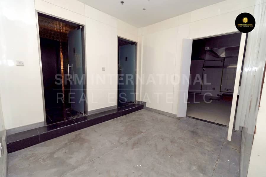 8 SRM01654 copy. jpg