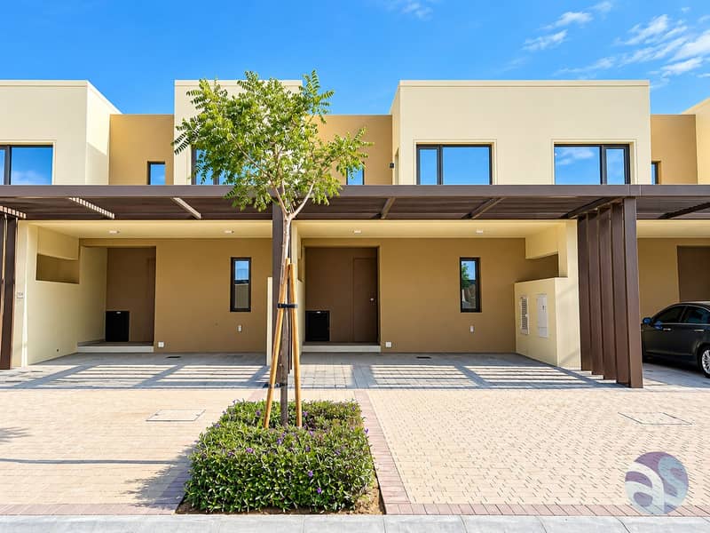 2 Modern Townhouse Row with Pergola Carports. png