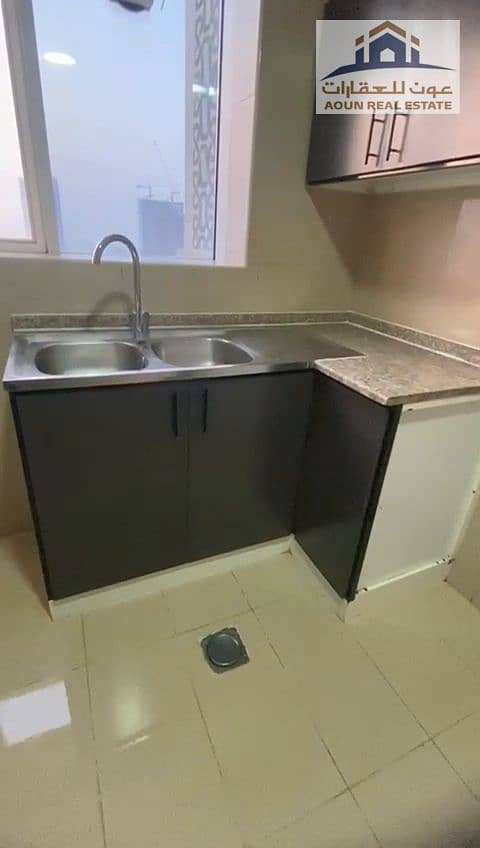 12 10_المطبخ_والحوض. jpg