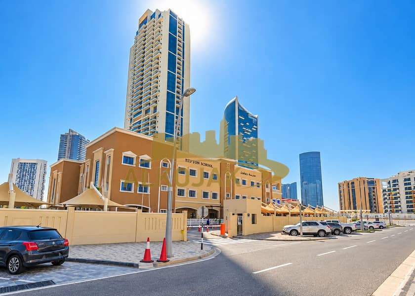 20 Repton School Beneath DubaiΓÇÖs Towers. png