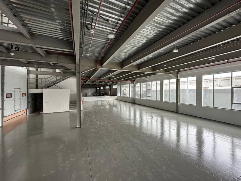 Magazzino a Al Qusais,Al Qusais Industrial Area,Al Qusais Industrial 1, 230000 AED - 16947553 Magazzino a Al Qusais,Al Qusais Industrial Area,Al Qusais Industrial 1, 230000 AED - 16947553