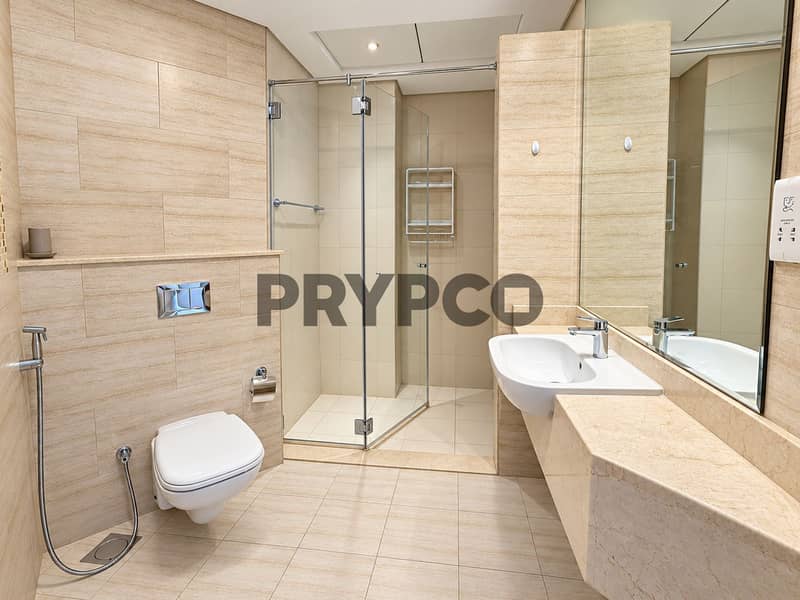 13 11_Ensuite. jpg