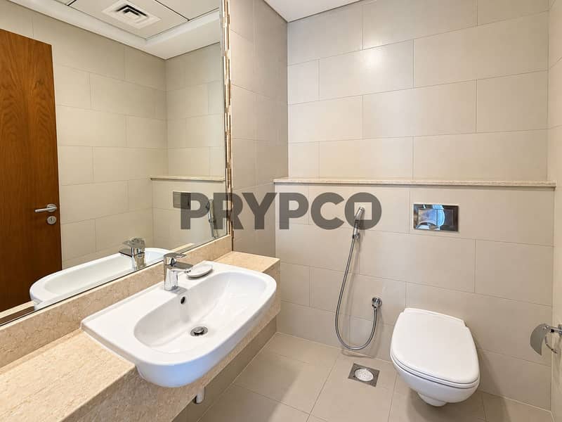 14 12_Powder_Room. jpg