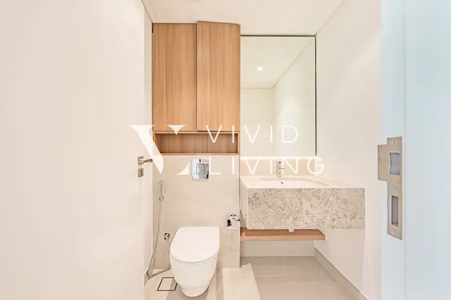 Brand New l Modern Finishing l Vacant