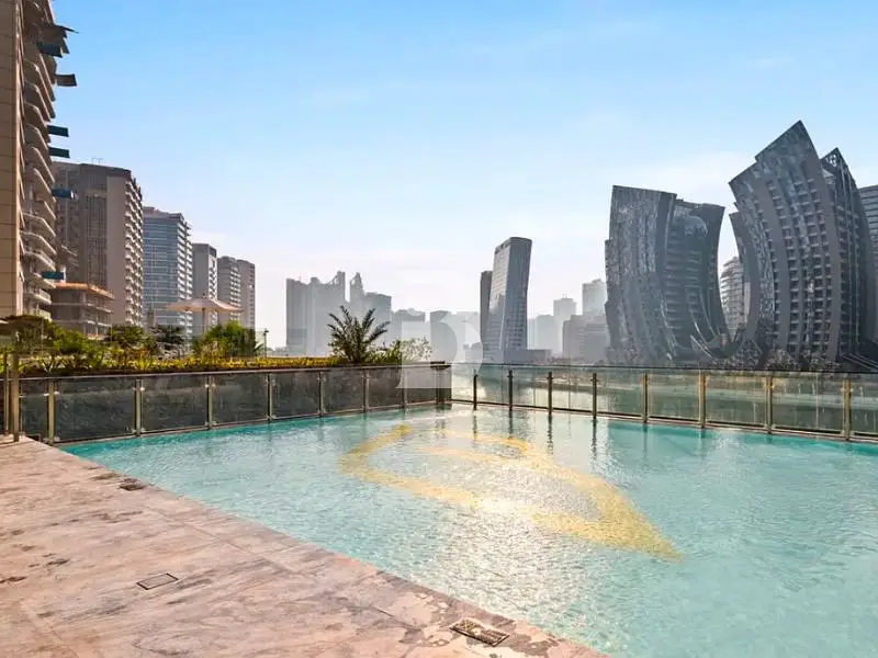 Fully Furnished Unit I Spacious | Vacant
