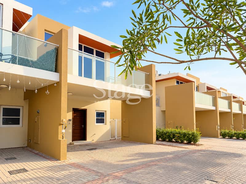 Таунхаус в Дамак Хиллс 2,Авенция, 3 cпальни, 1600000 AED - 16947704 Таунхаус в Дамак Хиллс 2,Авенция, 3 cпальни, 1600000 AED - 16947704