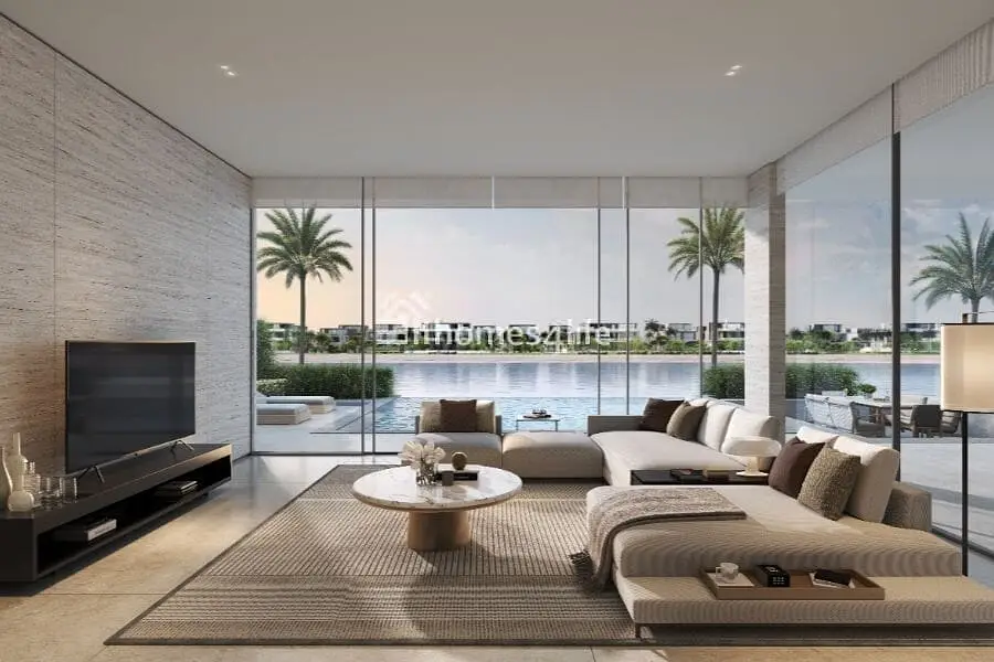 5 Bedroom Mediterranean Villa | Motivated Seller