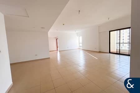 4 Bedroom Apartment for Rent in Jumeirah Beach Residence (JBR), Dubai - 4 Bed plus Maids | High Floor | Sea View 4 Bedroom Apartment for Rent in Jumeirah Beach Residence (JBR), Dubai - 4 Bed plus Maids | High Floor | Sea View