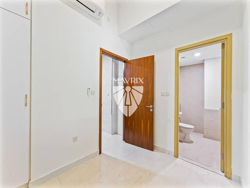 8 Image 8