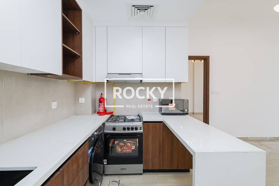 20 JVC - Mario Residence-176. JPG