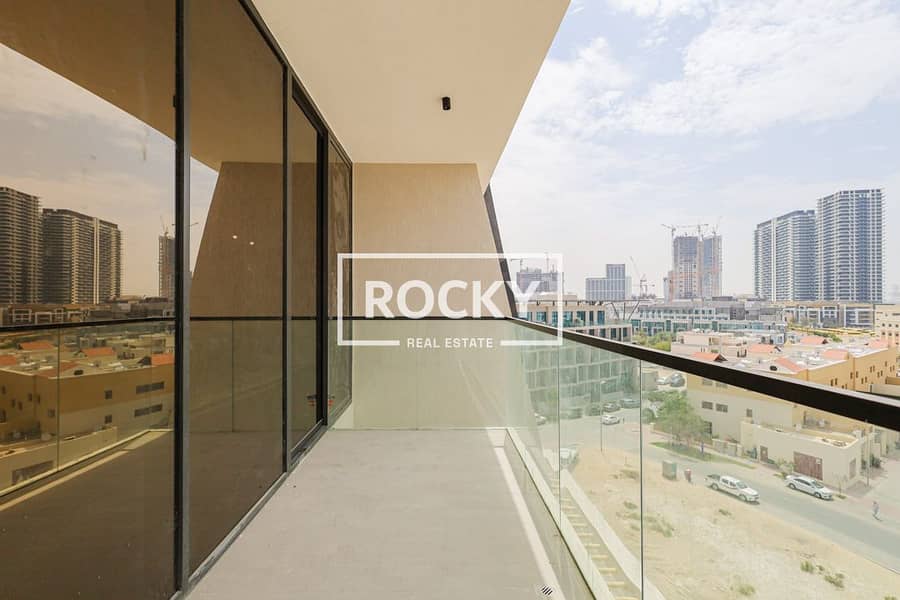 27 JVC - Mario Residence-195. JPG
