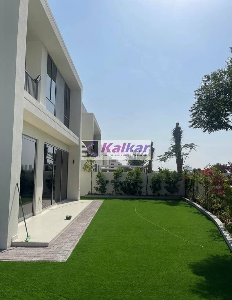 Spacious 4 B/R + Maid | Biggest Plot | Sidra 3