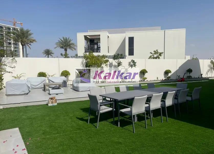 Spacious 4 B/R + Maid | Biggest Plot | Sidra 3