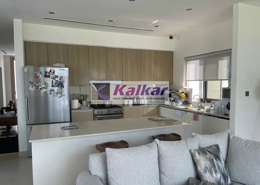 Spacious 4 B/R + Maid | Biggest Plot | Sidra 3
