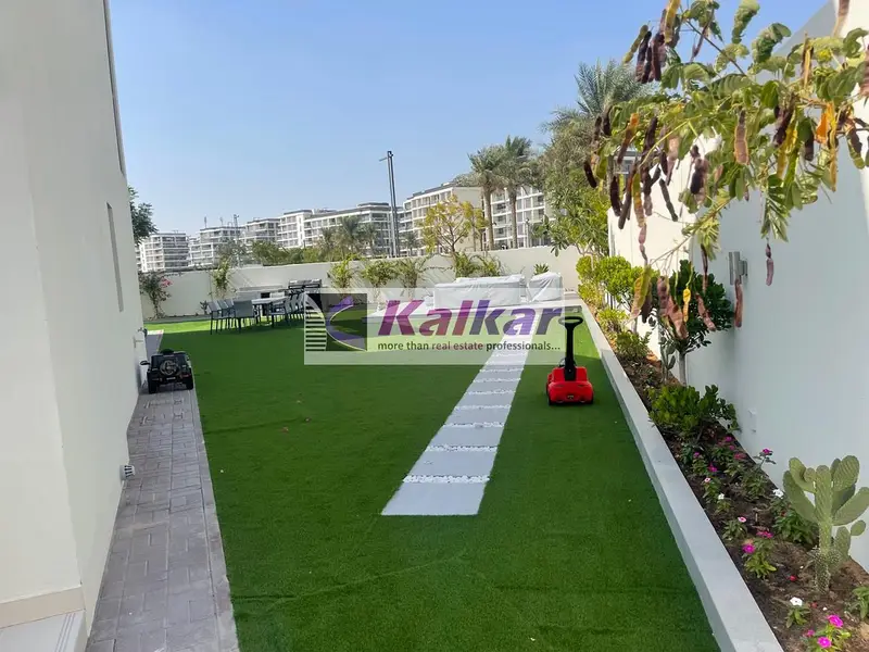 Spacious 4 B/R + Maid | Biggest Plot | Sidra 3