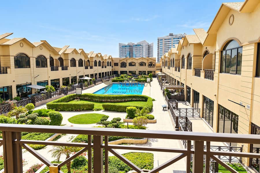 Villa à Al Barsha,Al Barsha 1,Village 33, 4 chambres, 280000 AED - 16948335 Villa à Al Barsha,Al Barsha 1,Village 33, 4 chambres, 280000 AED - 16948335