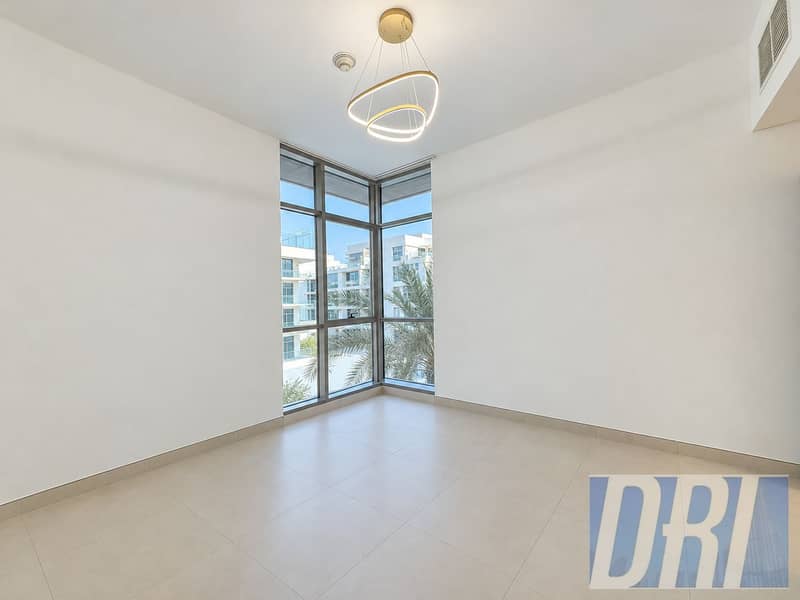 8 IMG_2472_unfurnished. png