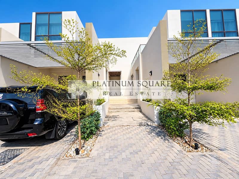 Villa 3BR + Maid | Prime Location I Vacant
