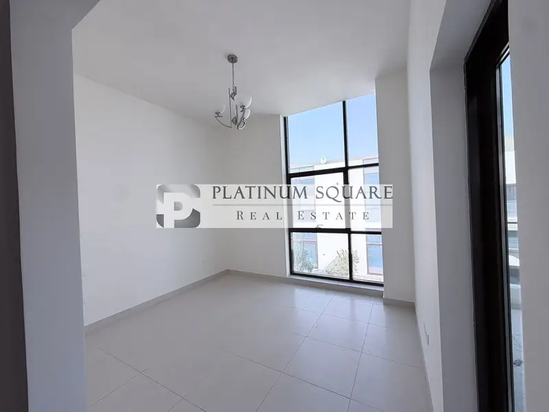 Villa 3BR + Maid | Prime Location I Vacant
