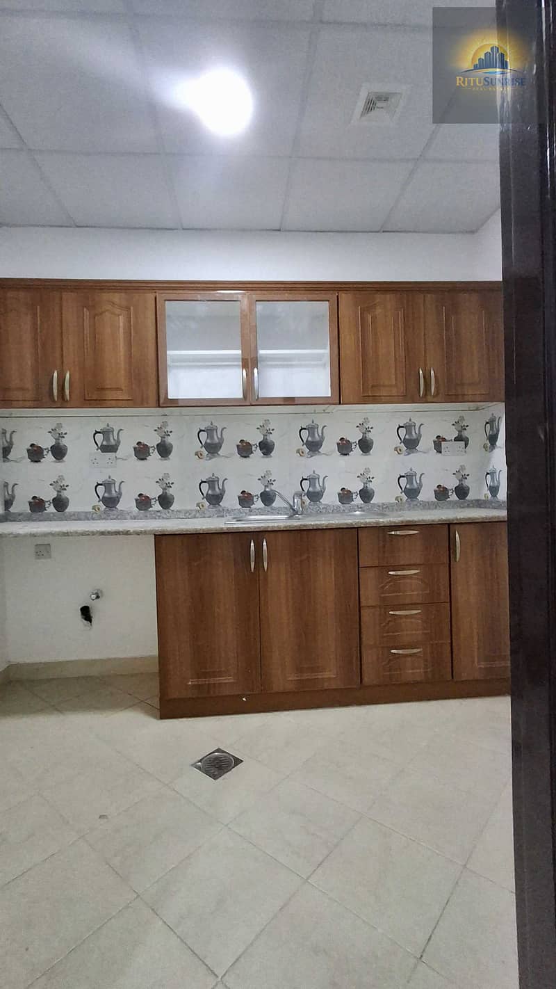 9 1000894631. jpg