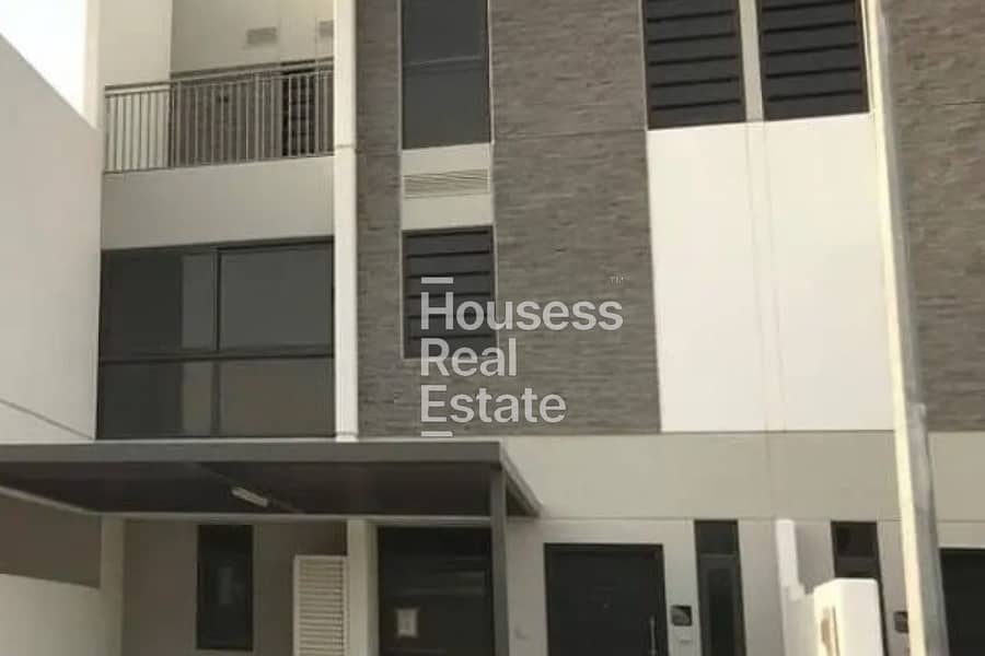 5BR plus Maid | Private Garden | Ready to Move 5BR plus Maid | Private Garden | Ready to Move