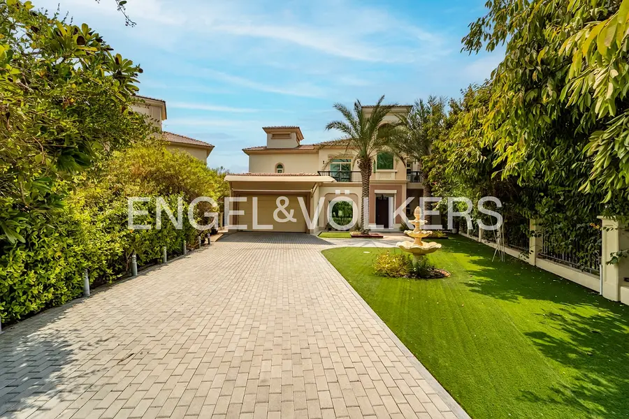 12,514sqft Plot | Prime Location | Vastu